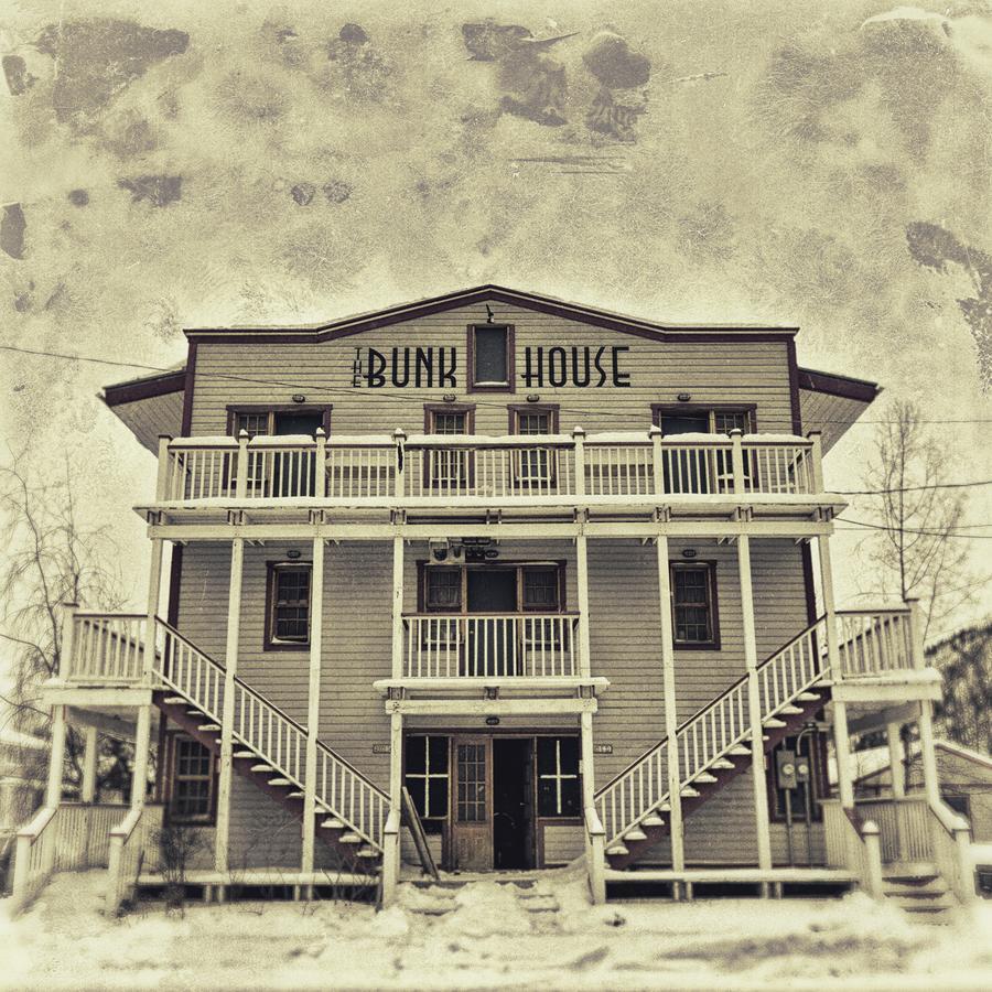 The Bunkhouse Hotell Dawson City Exteriör bild
